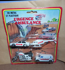 AMBULANCE 4 VEHICULES échelle