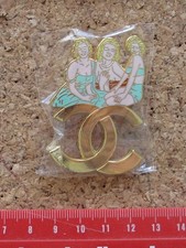 Pin's Marilyn Parfum Chanel Neuf