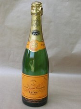 Bouteille de champagne Veuve Clicquot vide non ouverte collection Cliquot 1972