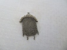 ancien porte louis chatelaine