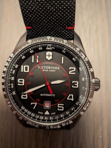 Victorinox swiss army - victorinox,