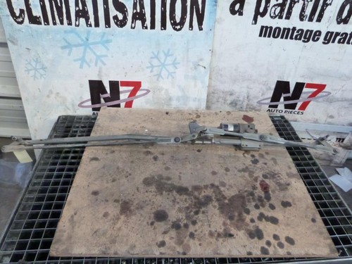 Moteur essuie glace avant