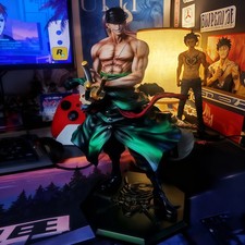 Figurine one piece roronoa - figurine,