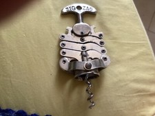 TIRE BOUCHON ZIG ZAG 1956