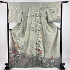 Élégant kimono hōmongi taille M motif érable chrysanthème soie vintage