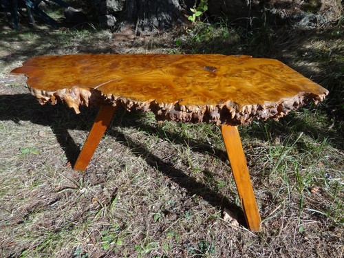 Ancienne table basse tripode - basse,