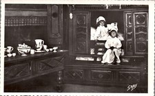 *72233 cpsm Autour des lits clos Bretons