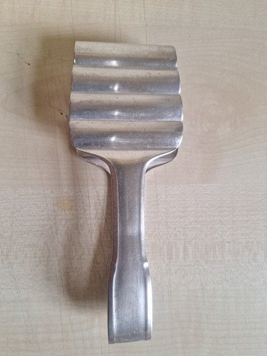 Ancienne pince asperges - ancienne, en