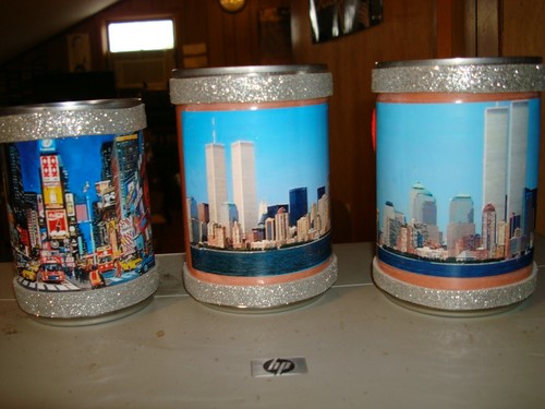 Souvenir pen can holders - 3,