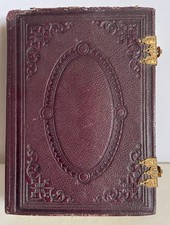 Petit album photo cuir époque Napoléon III pour CDV avecjoli fermoir laiton D132