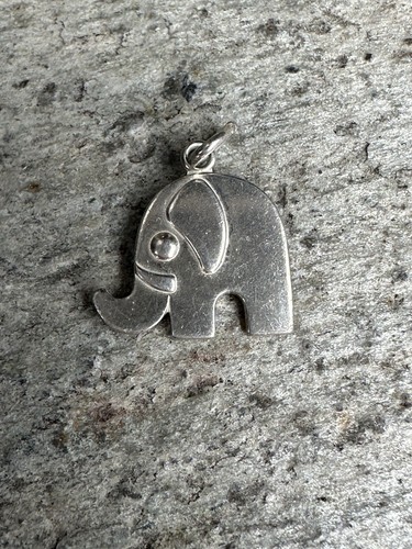 Pendentif éléphant argent - en,