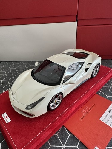 Collection ferrari 488 - 1/18, mr