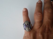 bague en argent massif, marquise pavée d'améthyste et de marcassites, t. 51