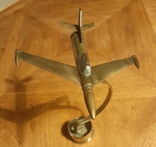 Miniature d'Avion Militaire, base Aérienne Cartouche, balle. Guerre d'Algérie