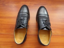 Chaussures Berwick : De couleur noir : Pointure 42,5