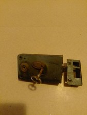  Ancienne Serrure en applique