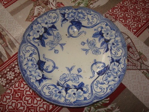Assiette creuse signée - assiette,