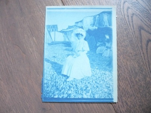 Cyanotype ancien femme - ancien, une