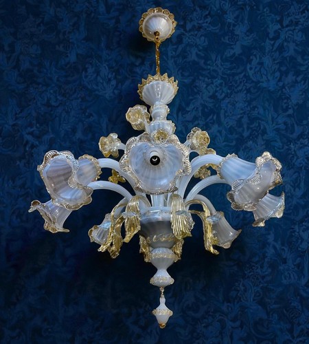 Majestueux lustre blanc - , opalin