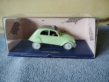 371) - VOITURE  TINTIN 2 CV -