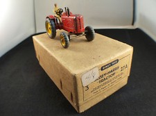 Dinky Toys GB 27A Massey Harris tractor tracteur en boîte revendeur rare