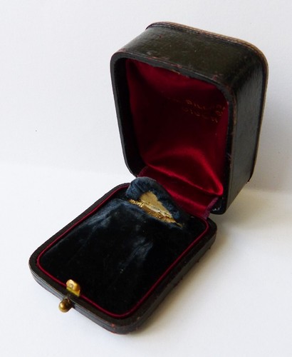 Ancien écrin boite - , bague