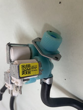 SAMSUNG électrovanne 3 voies C-284/21-B18 pour lave linge WW90K6414QW