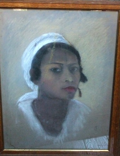 Grand portrait une belle - d'une,