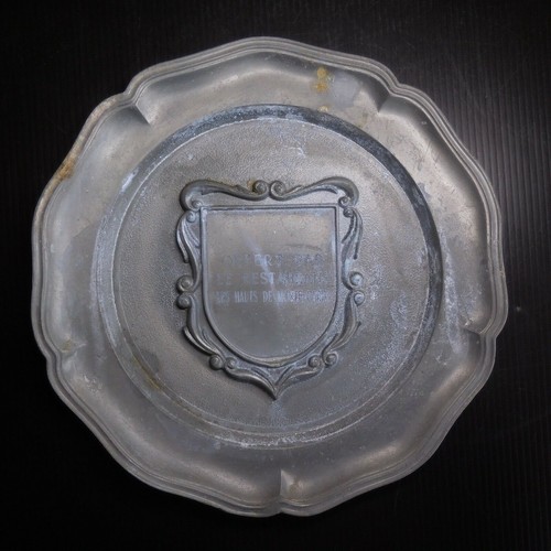Assiette plate étain