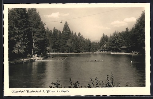 Pieds baignade dans la - baignade,
