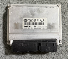 CALCULATEUR MOTEUR AUDI A4 V6 2.8i 0261206387 3B0907551Q ME7.1 A DECODER