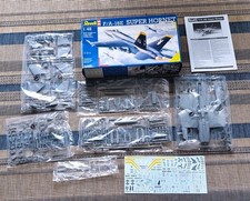 1:48 Revell F/A-18E Super Hornet