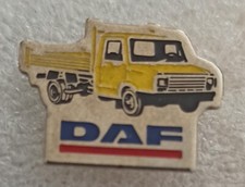 Pins Camion Benne Truck DAF