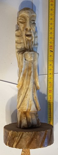 Ancienne statuette sage - ancienne,