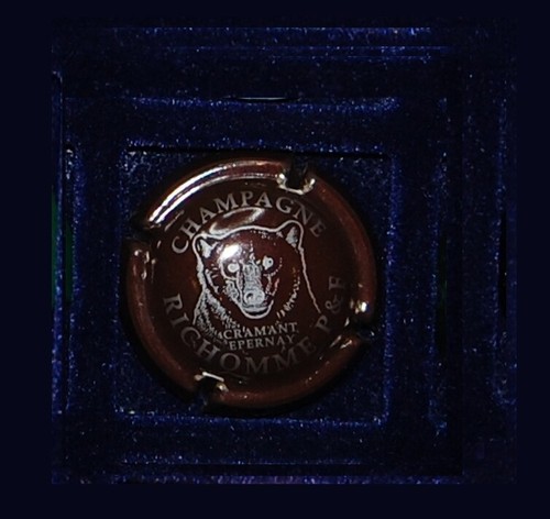 Plaque muselet de - 1,