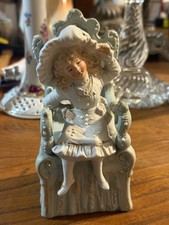 ANCIEN SUJET BISCUIT PORCELAINE numéroté 4417