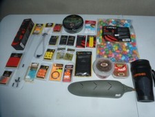 gros lot d'articles pour la  pêche à la carpe ( neufs )