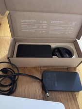 Surface Thunderbolt Dock 4