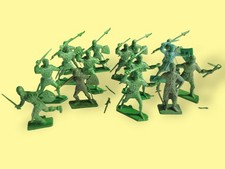 Lot 15 figurines soldats