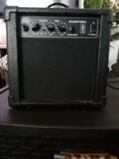 Peavey power amplifier used