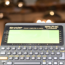 SHARP PC-G850S Graphic Pocket