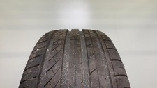 Pneu 215/45 R17 91 AUTRES