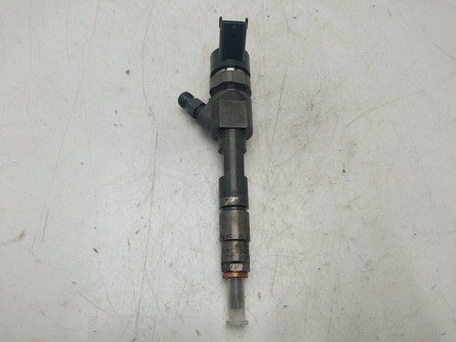 8200389369 injecteur pour
