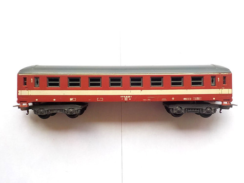 Voiture lima voyageurs - voyageurs,
