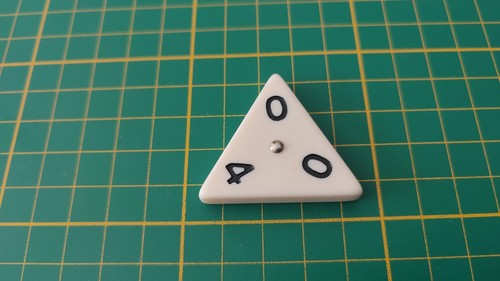 Pièce triangulaire 0 - pièce, 4