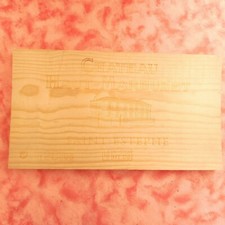 PLAQUE EN BOIS CAISSE A VIN