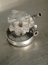 AUDI A6 C6 Q7 4L Touareg POMPE DE DIRECTION ASSISTEE 2.7 3.0 TDI