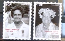 2 Timbres N° 1238/1239 droit