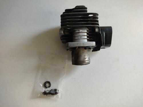 Cylindre piston pour - cylindre,