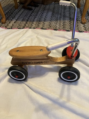 Vintage radio flyer tricycle - flyer,